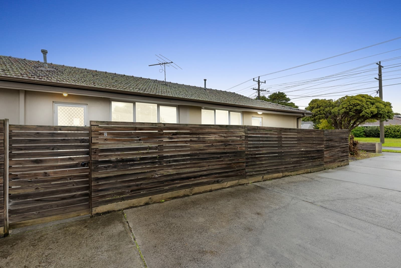 2/19 Oakes Avenue, CLAYTON SOUTH, Clayton South - Image 1