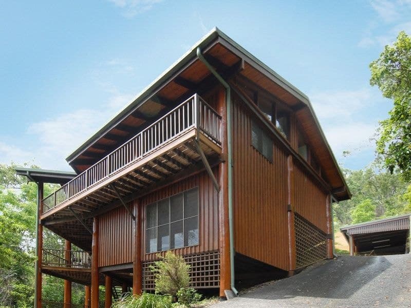 25-27 Lark Close, Cairns - Image 1
