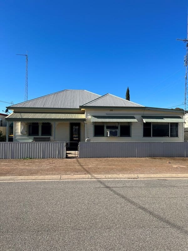 17 Elder St, Wallaroo SA 5556, Wallaroo - Image 1