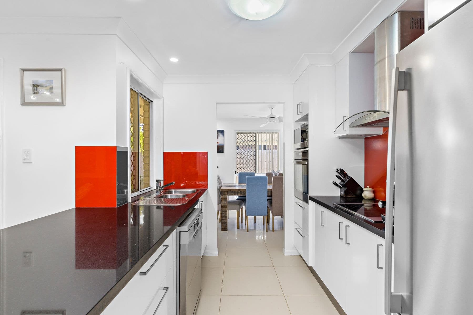 11 Pamela Street, Wynnum West QLD 4178, Wynnum West - Image 1