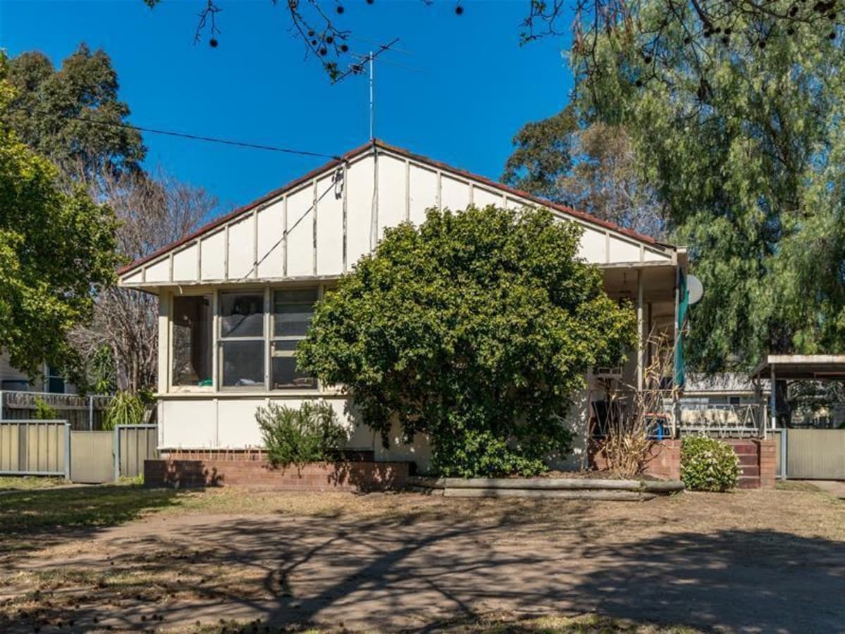 15 Howe Street, SINGLETON NSW 2330, Singleton - Image 1