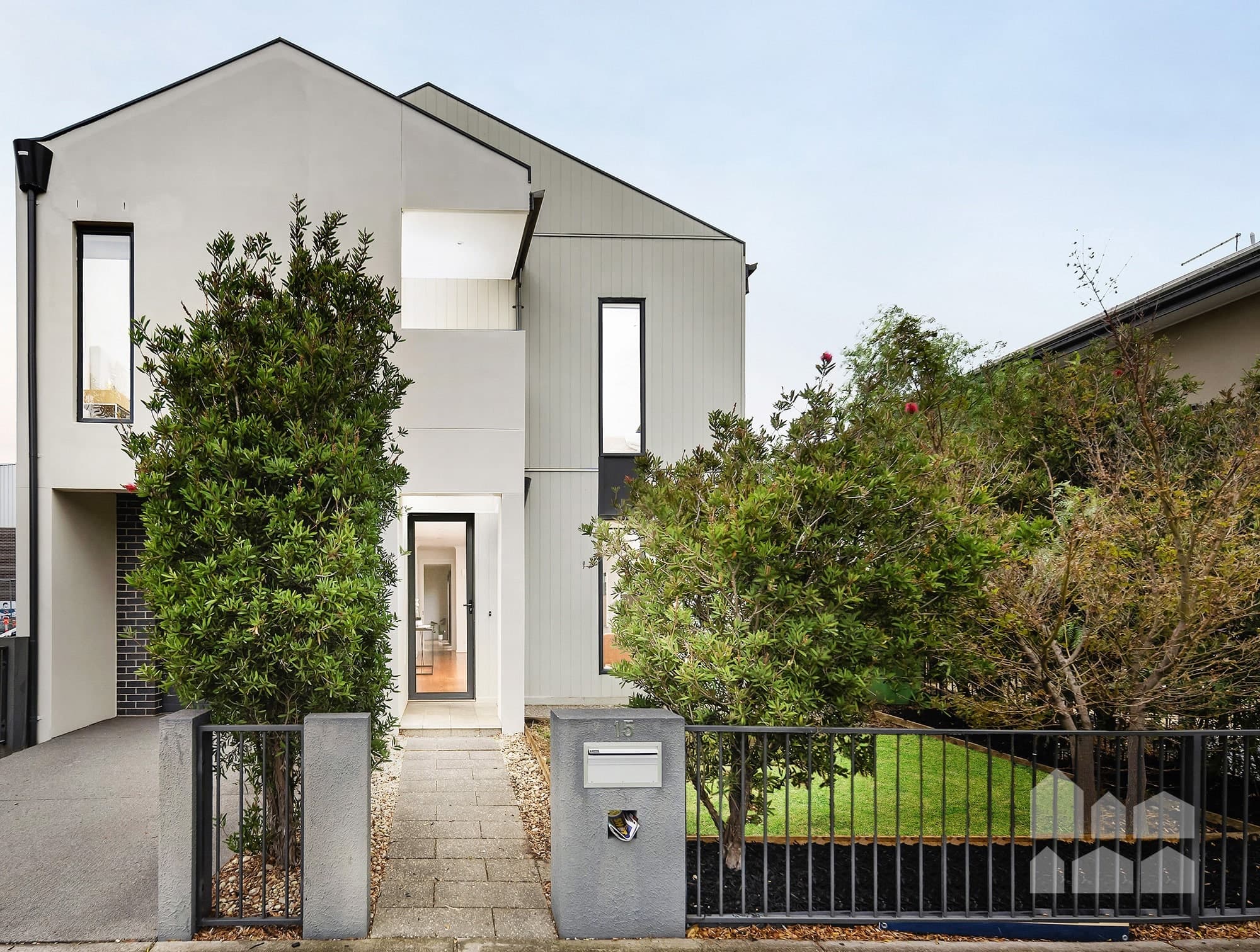15 Warleigh Road, Footscray - Image 1