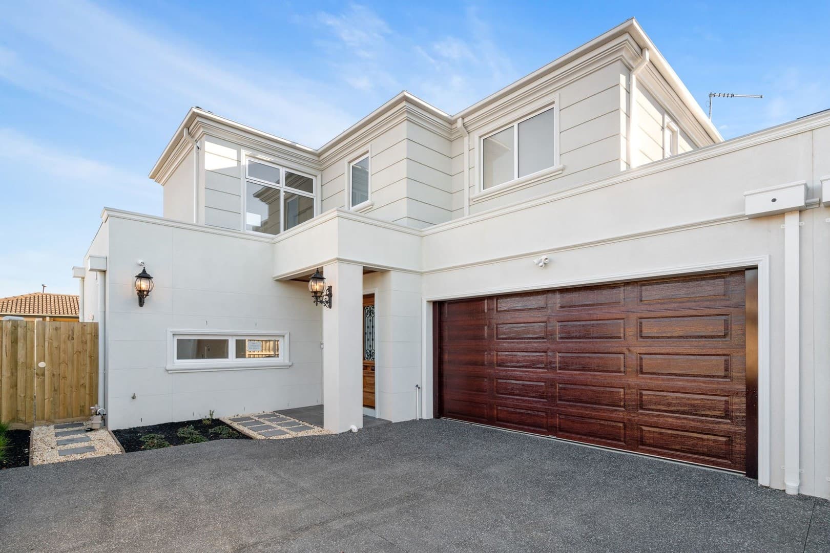 2/11 Pindari StreetGlen Waverley, VIC 3150, Glen Waverley - Image 1