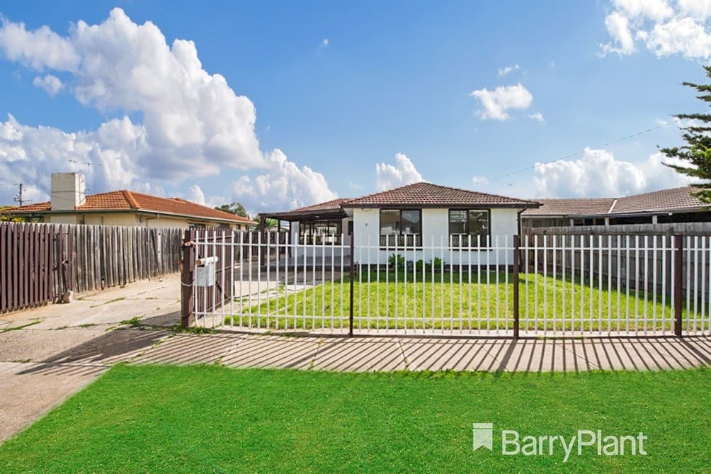 5 Curlew Close, Melton, VIC 3337, Melton - Image 1
