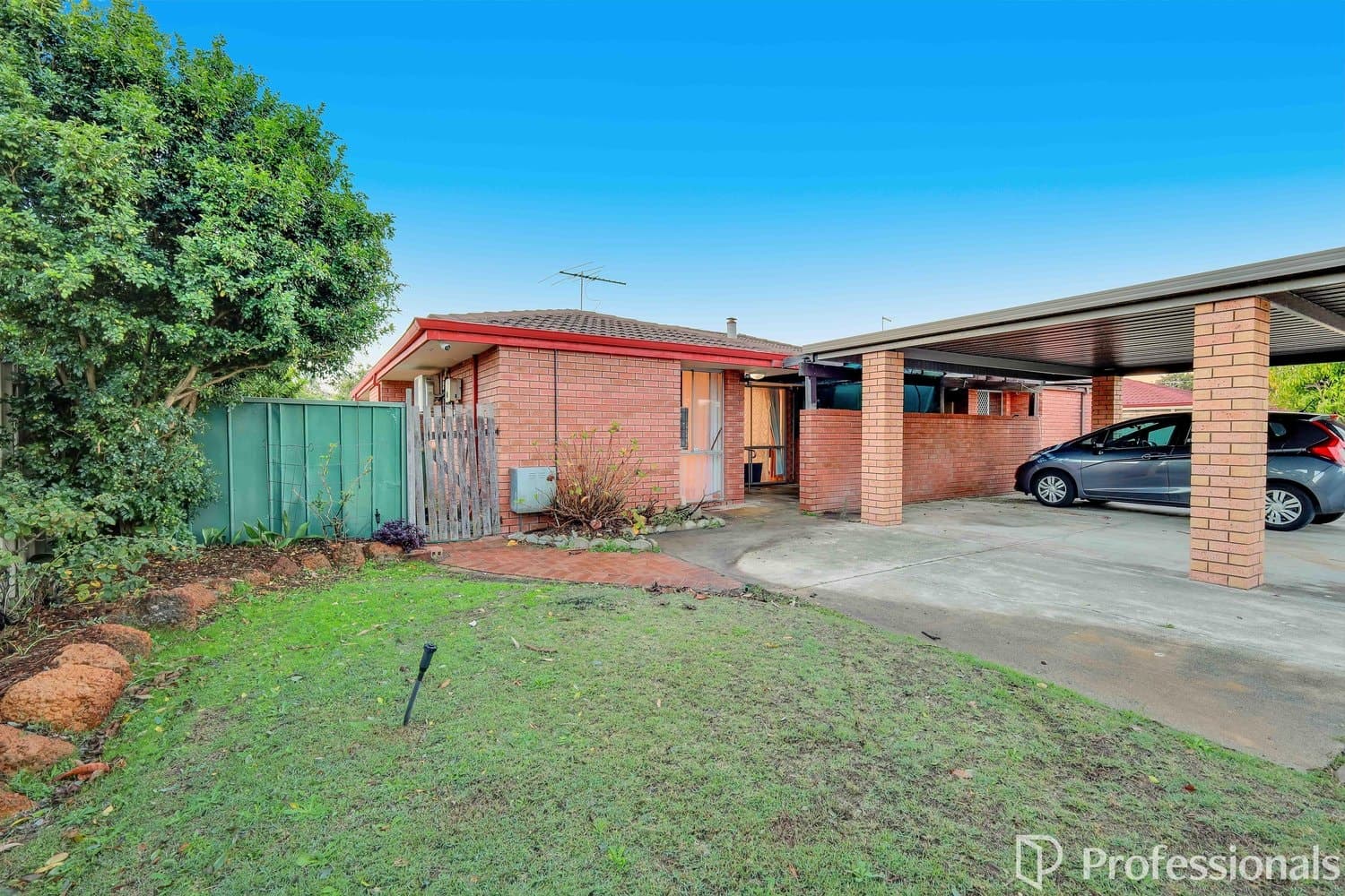 1/7 Julia Place, Willetton WA 6155, Willetton - Image 1