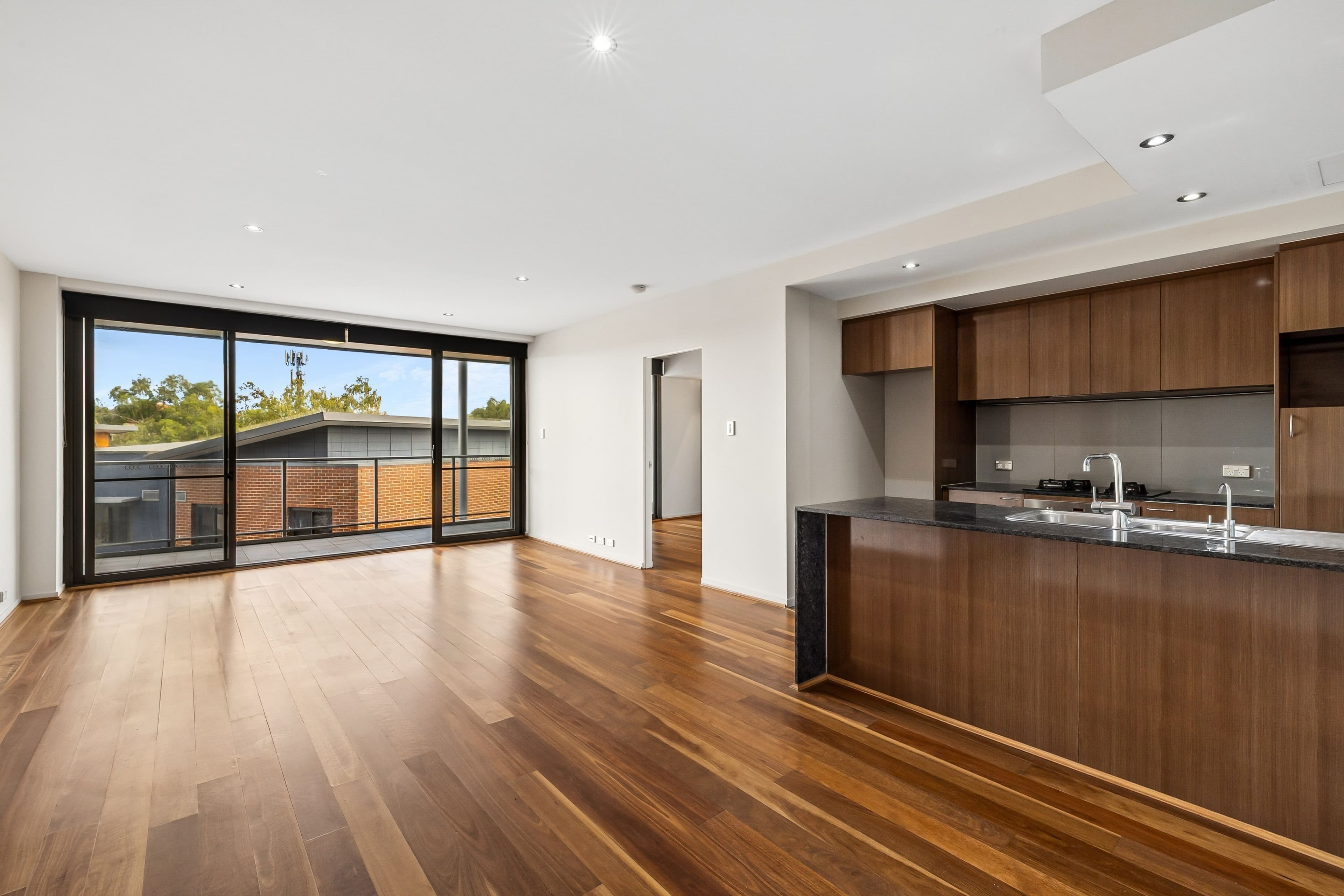 51/8 Hordern Street, Victoria Park WA 6100, Victoria Park - Image 1