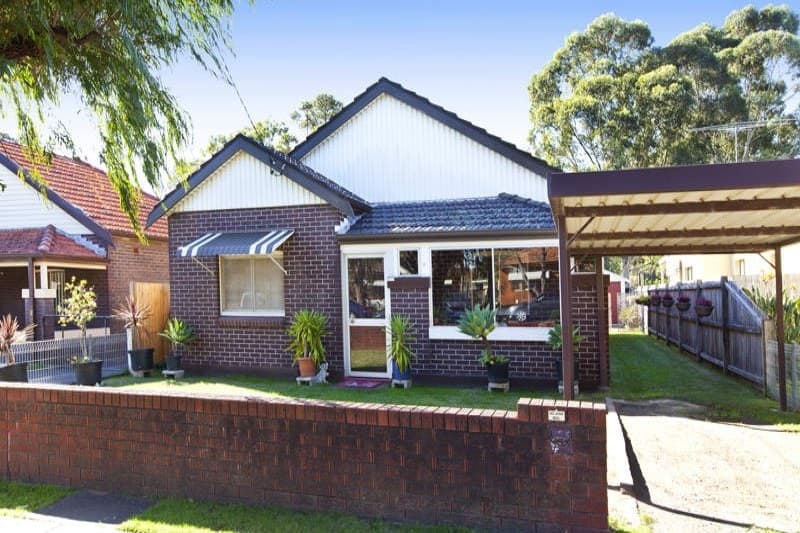 118 Madeline Street, Belfield - Image 1