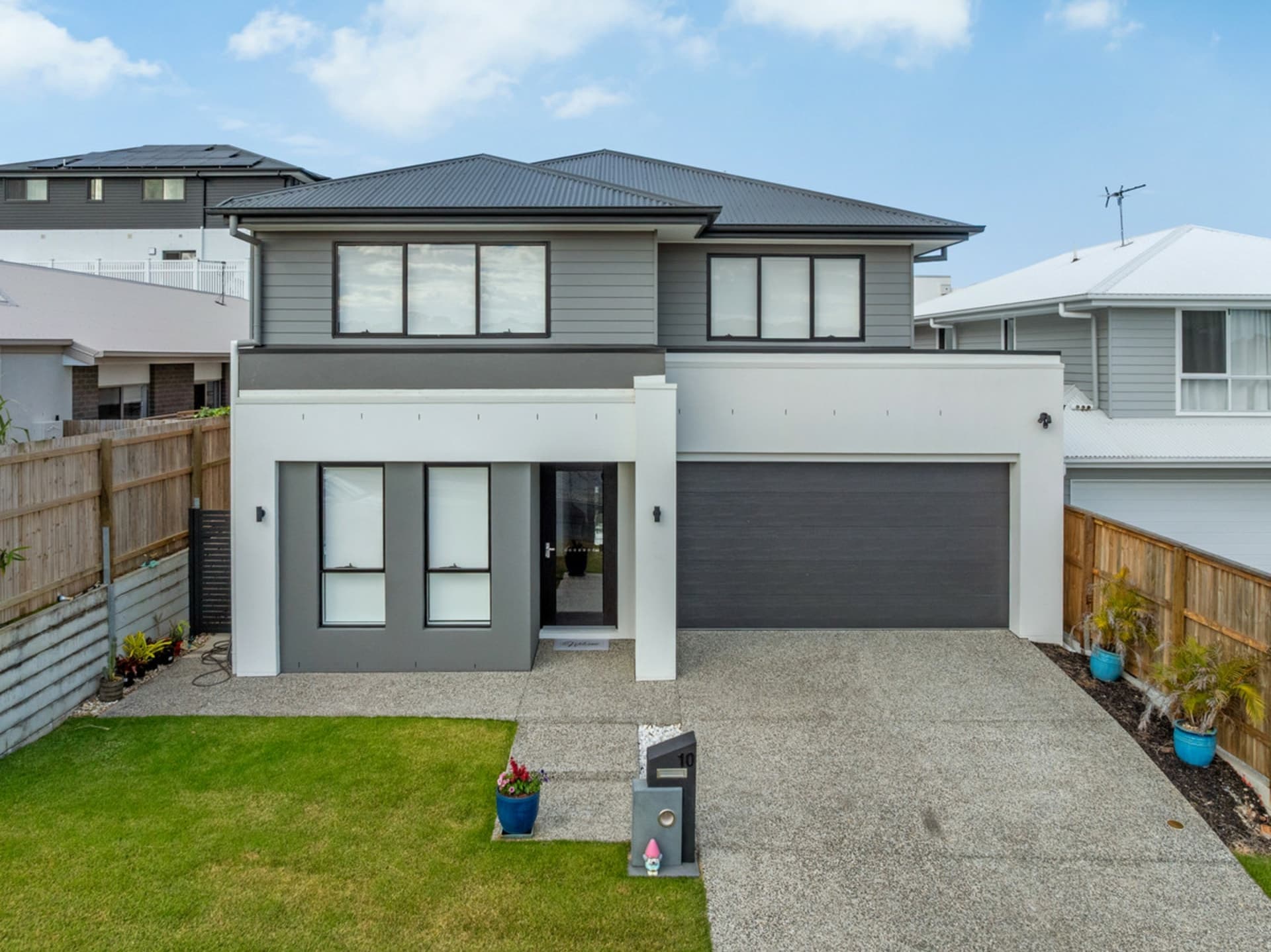 10 Linkview Place, Thornlands, Thornlands - Image 1