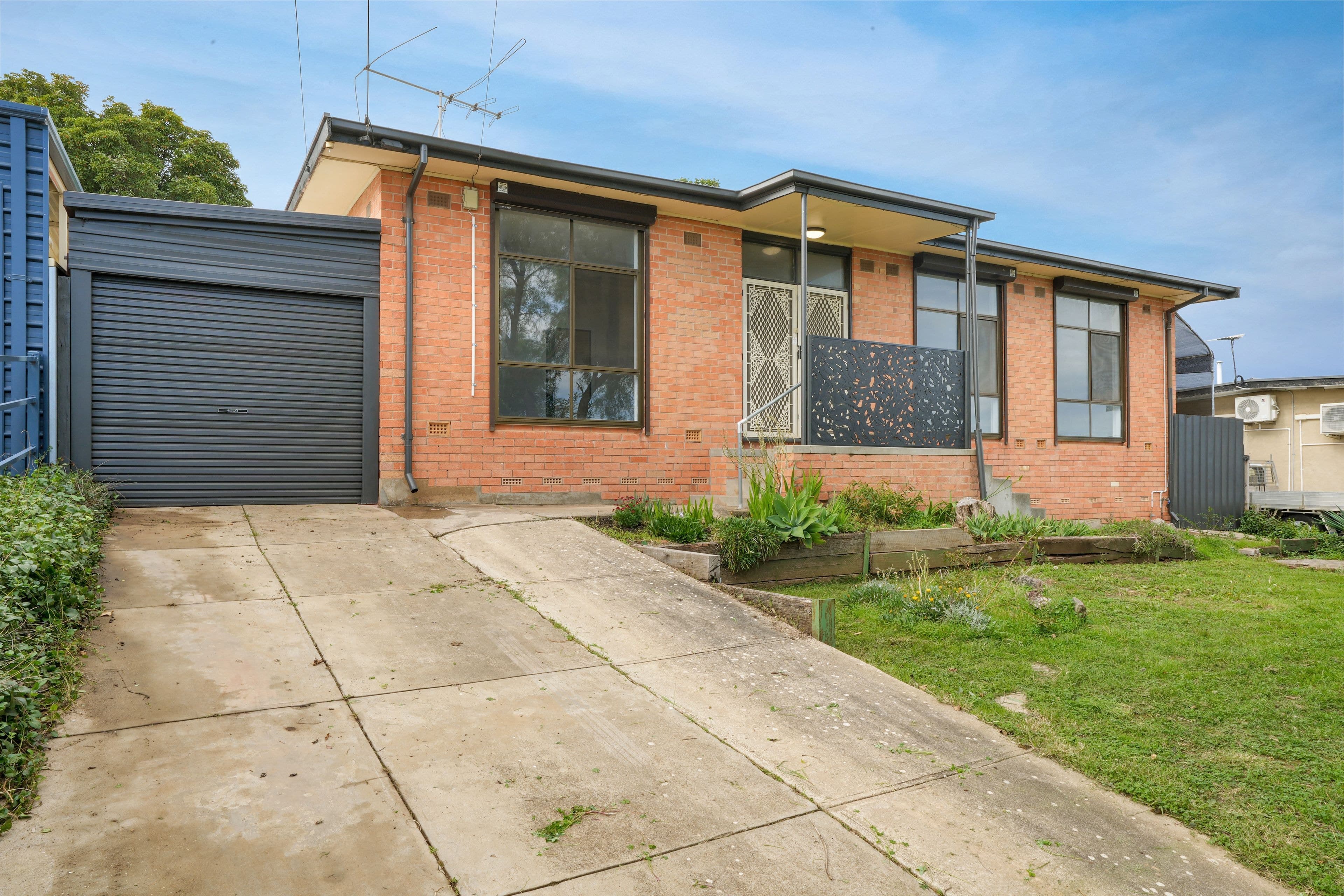8 Lynore Avenue, Para Hills SA 5096, Para Hills - Image 1