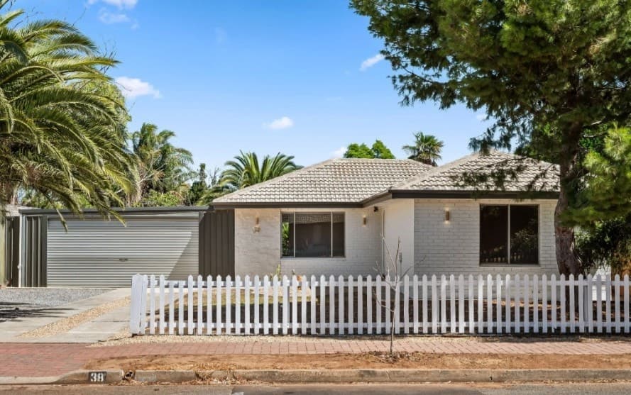 38 Standfield Road, Aldinga Beach - Image 1