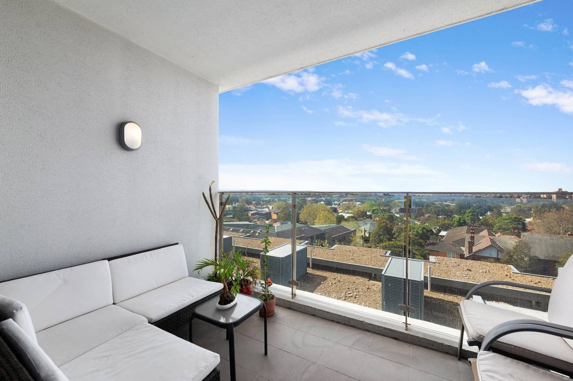 Unit 704, 220 Pacific Hwy, Crows Nest - Image 1