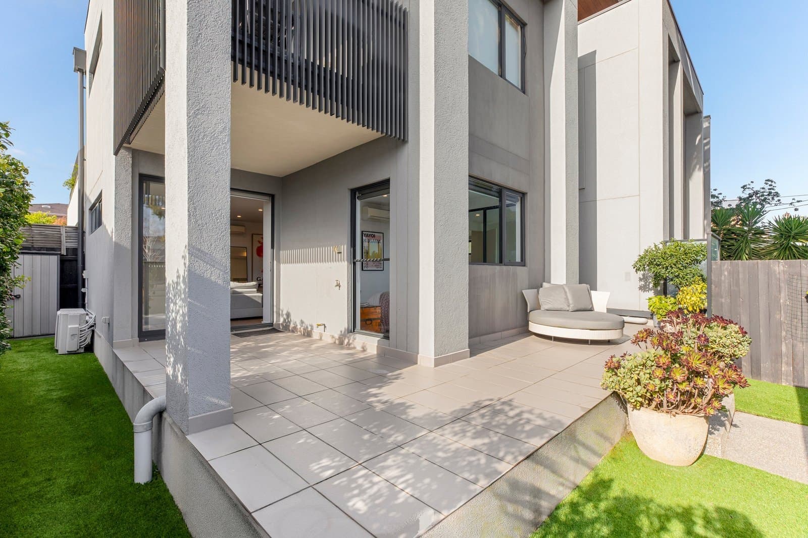2/2 Denman Avenue, St Kilda East, St Kilda East - Image 1