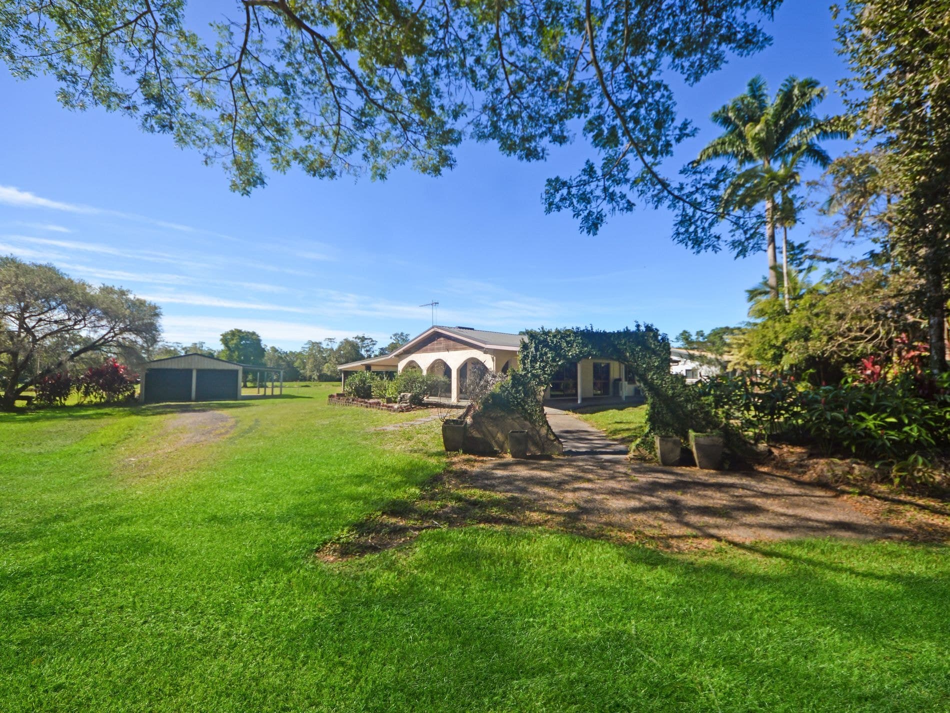 415 Tully Mission Beach Road, Merryburn, Merryburn - Image 1