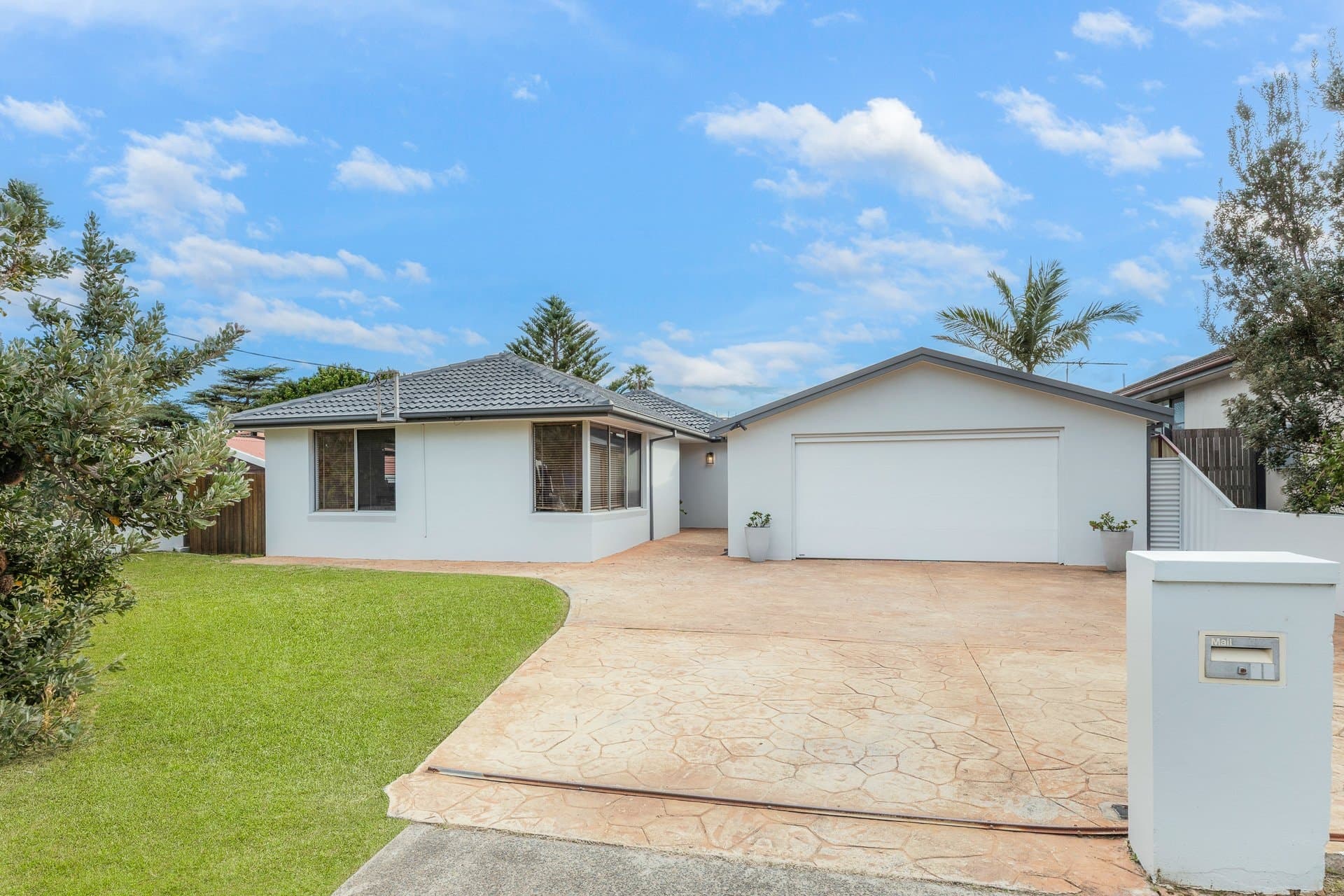 55 Eric Street, Bundeena - Image 1