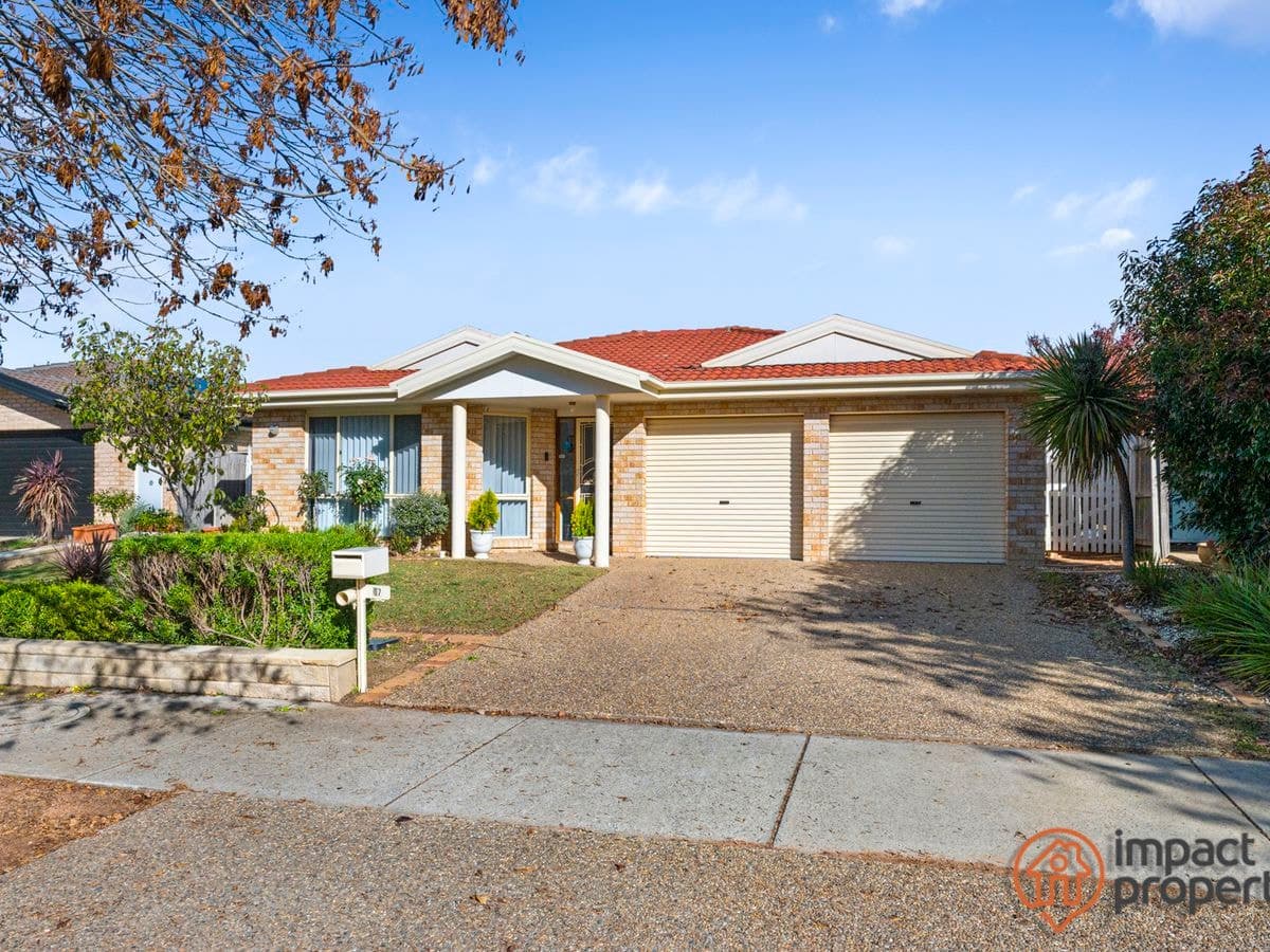 17 Mornington Street, Amaroo, Amaroo - Image 1