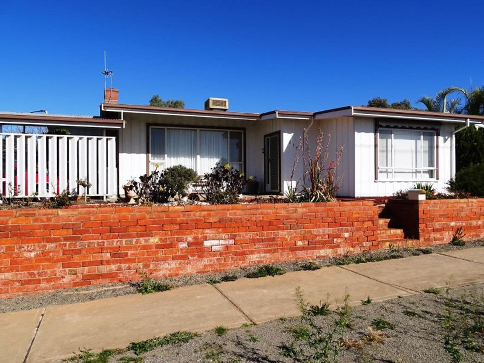 237 Bromide Street, Broken Hill NSW 2880, Broken Hill - Image 1