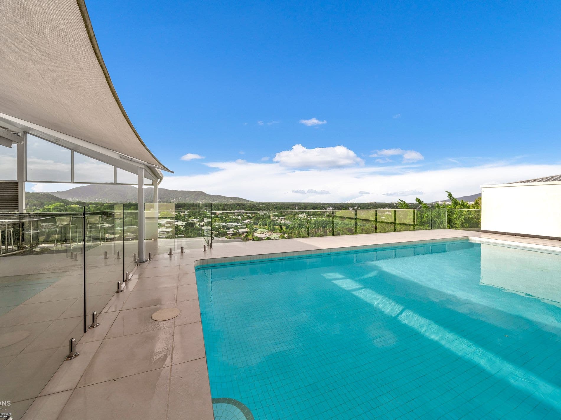 58 Koppen Terrace, Mooroobool, Mooroobool - Image 1