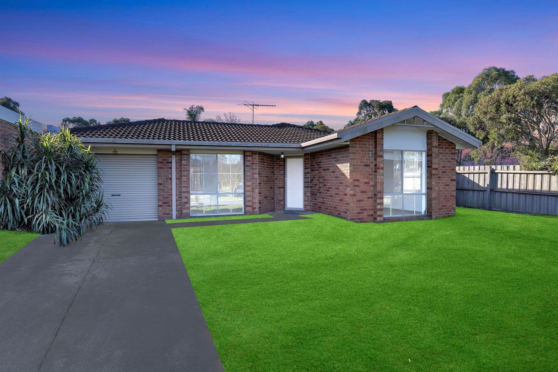 11 Mcconnell Crescent, Roxburgh Park VIC 3064, Roxburgh Park - Image 1