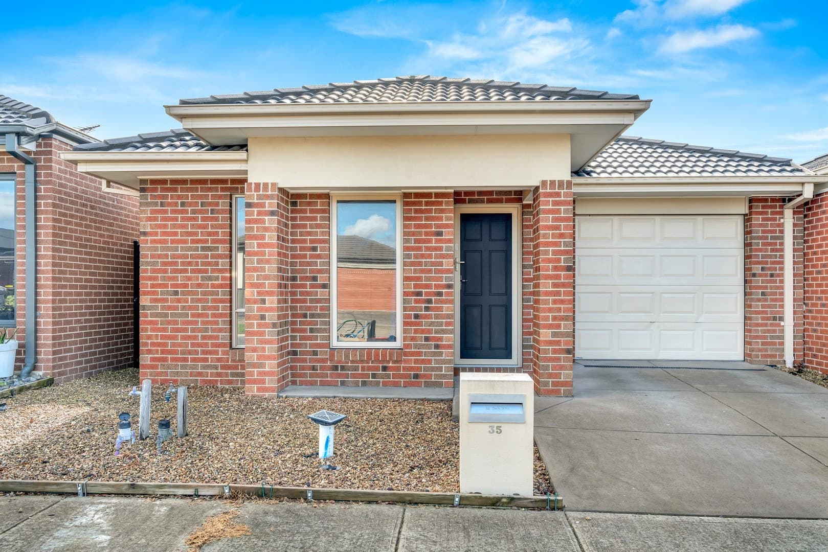 35 Travers Street, Craigieburn, VIC 3064, Craigieburn - Image 1
