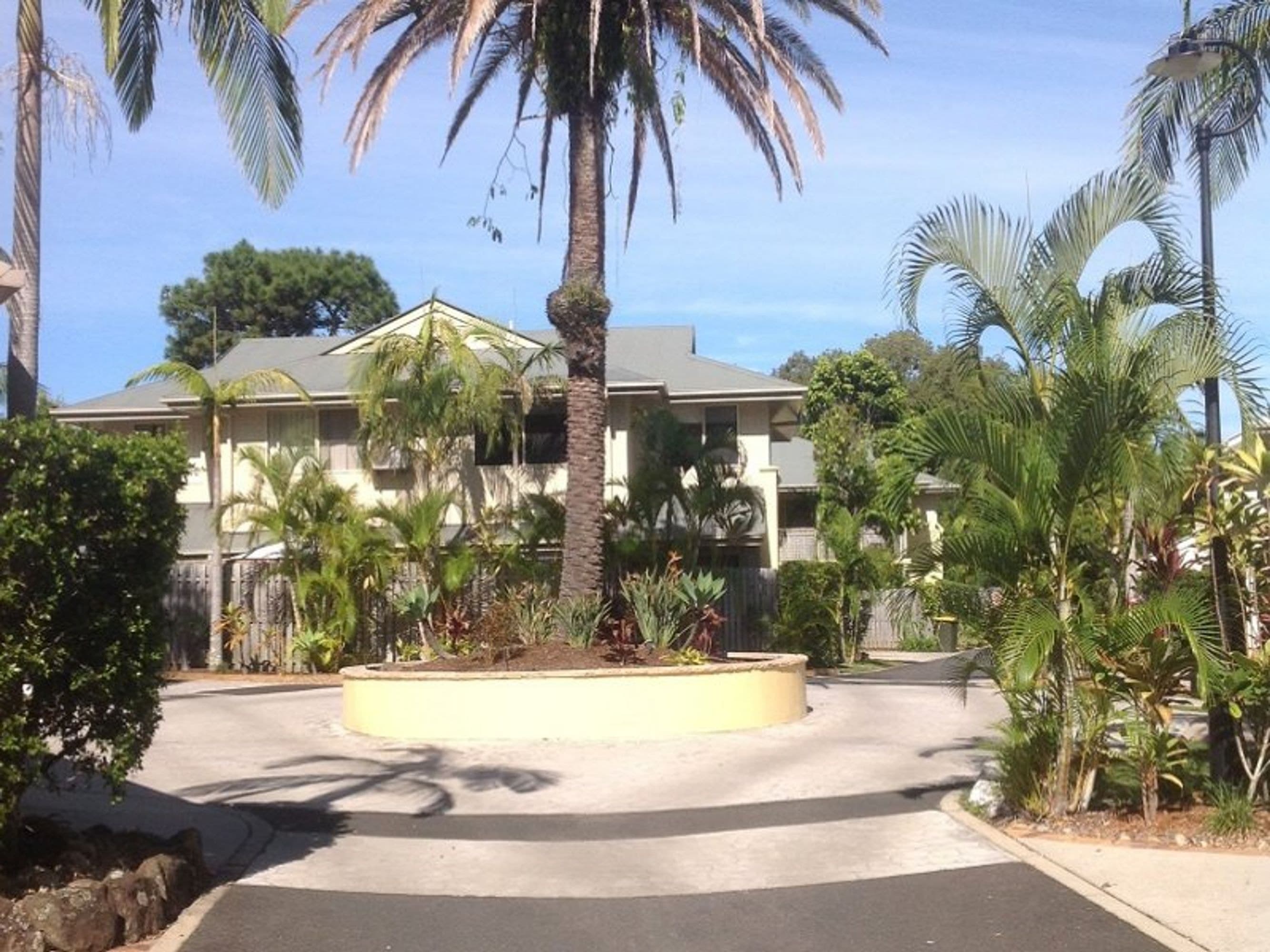 2/5-7 Old Bangalow Road, Byron Bay - Image 1