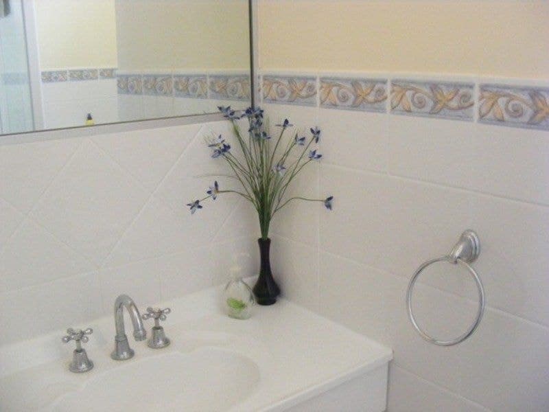 11 Glebe Avenue, Bega, Bega - Image 1