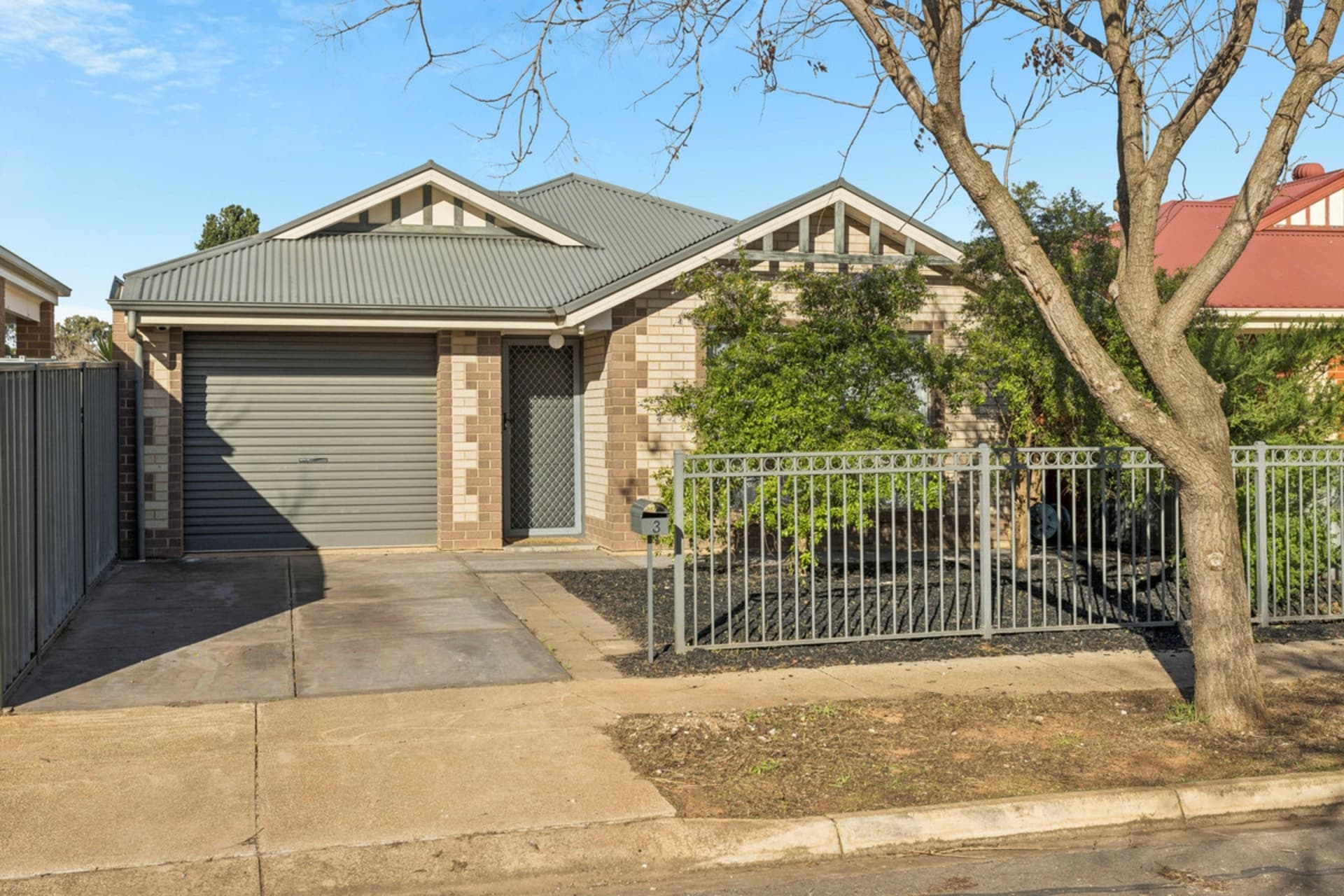 3 Aurora Street Andrews Farm SA, Andrews Farm - Image 1