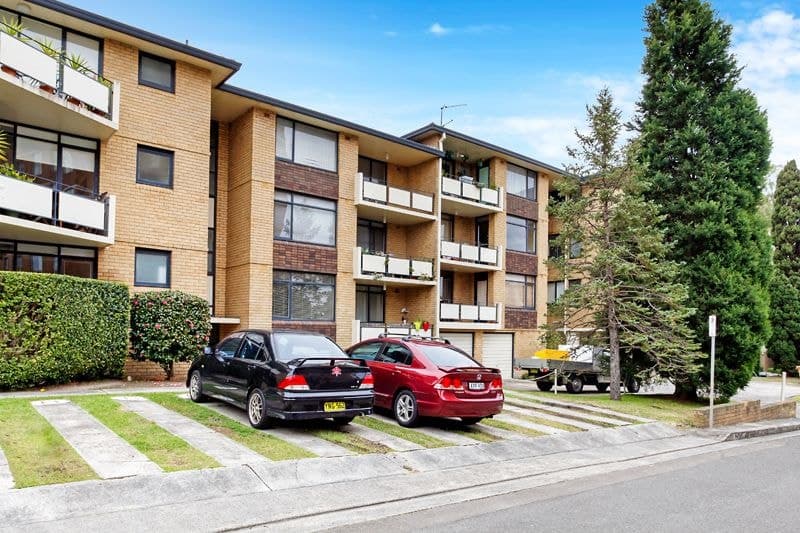1/31 Sutherland Street NSW, Cremorne - Image 1