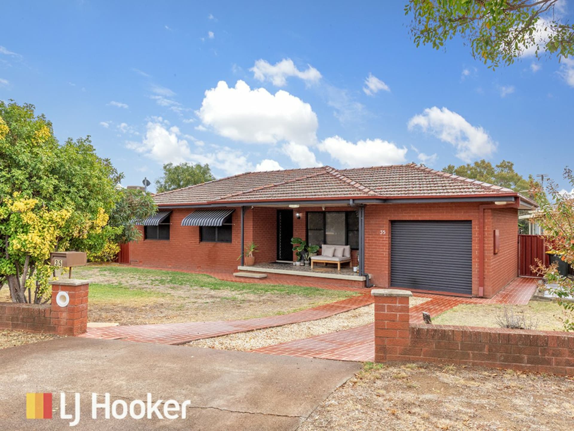 35 Kinarra Street, South Tamworth, South Tamworth - Image 1