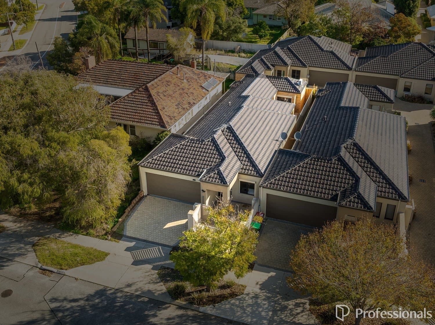 105 Hayes Avenue, Yokine WA 6060, Yokine - Image 1