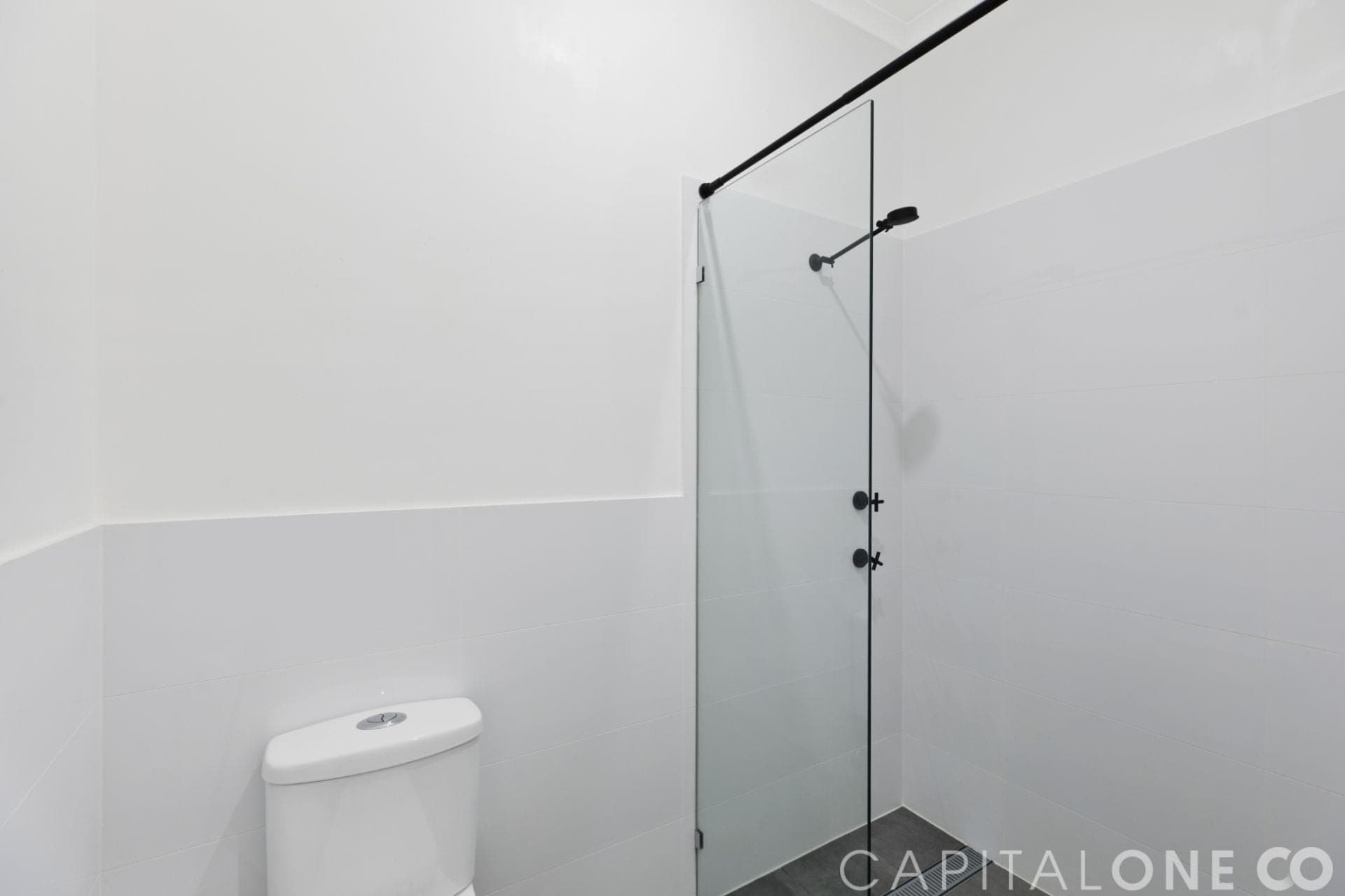 13 Gwenneth Close, Kanwal, Kanwal - Image 1