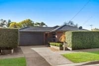 10 Rochester Road, Somerville VIC, Somerville - Image 1