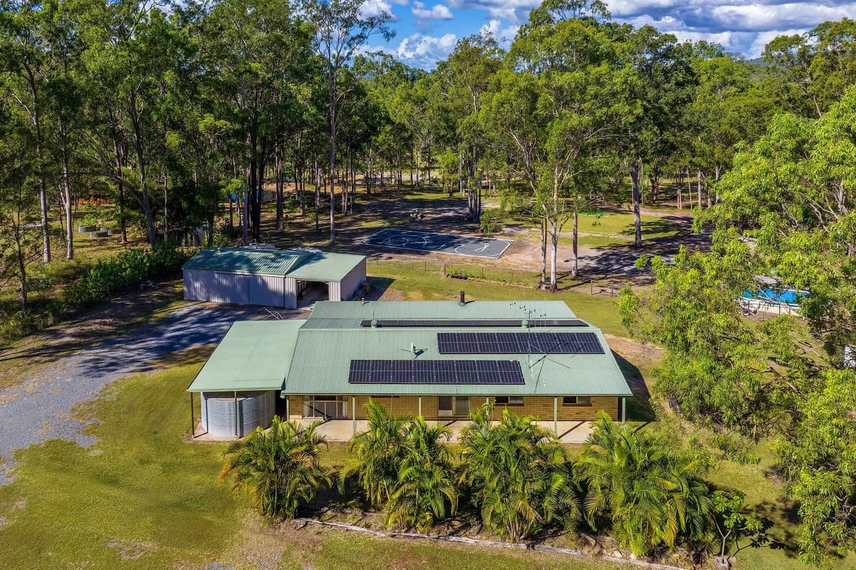 108 Cliff Jones Road, Curra - Image 1