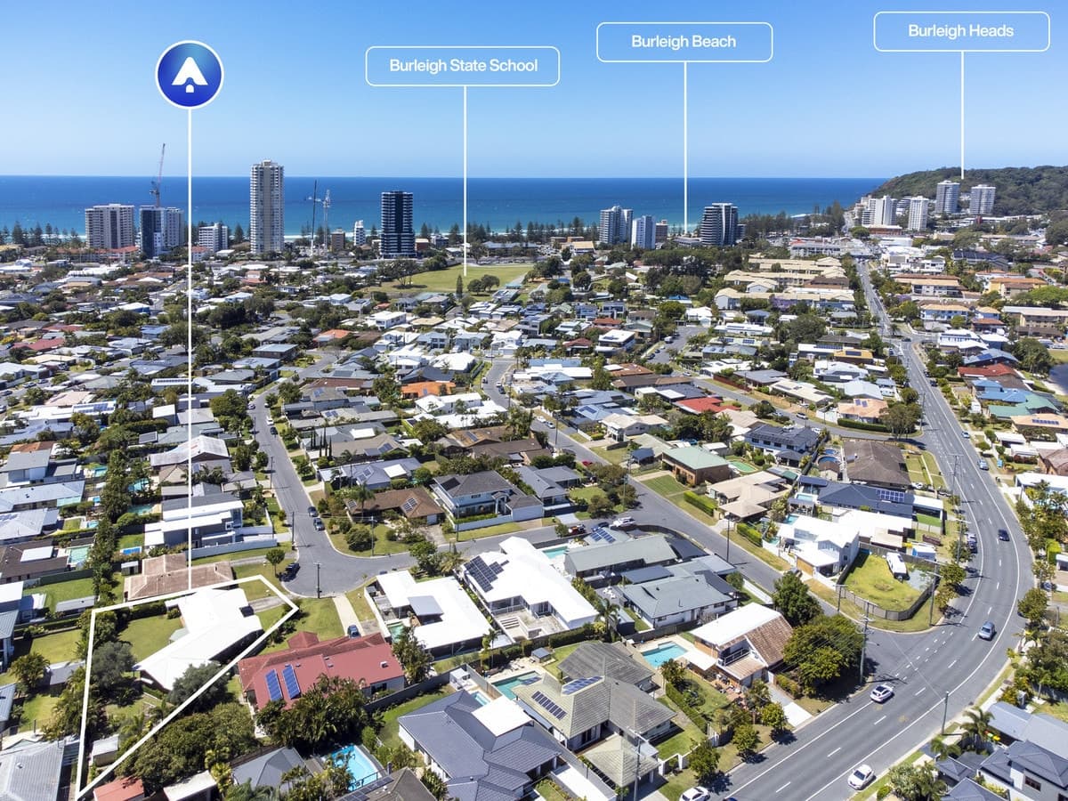 25 Kestrel Drive, Burleigh Waters, Burleigh Waters - Image 1
