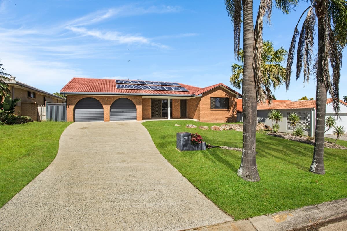 9 Palmwood Court, BURLEIGH WATERS, Burleigh Waters - Image 1