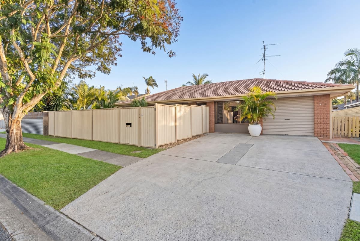 1/5 Peacock Place, Burleigh Waters, Burleigh Waters - Image 1