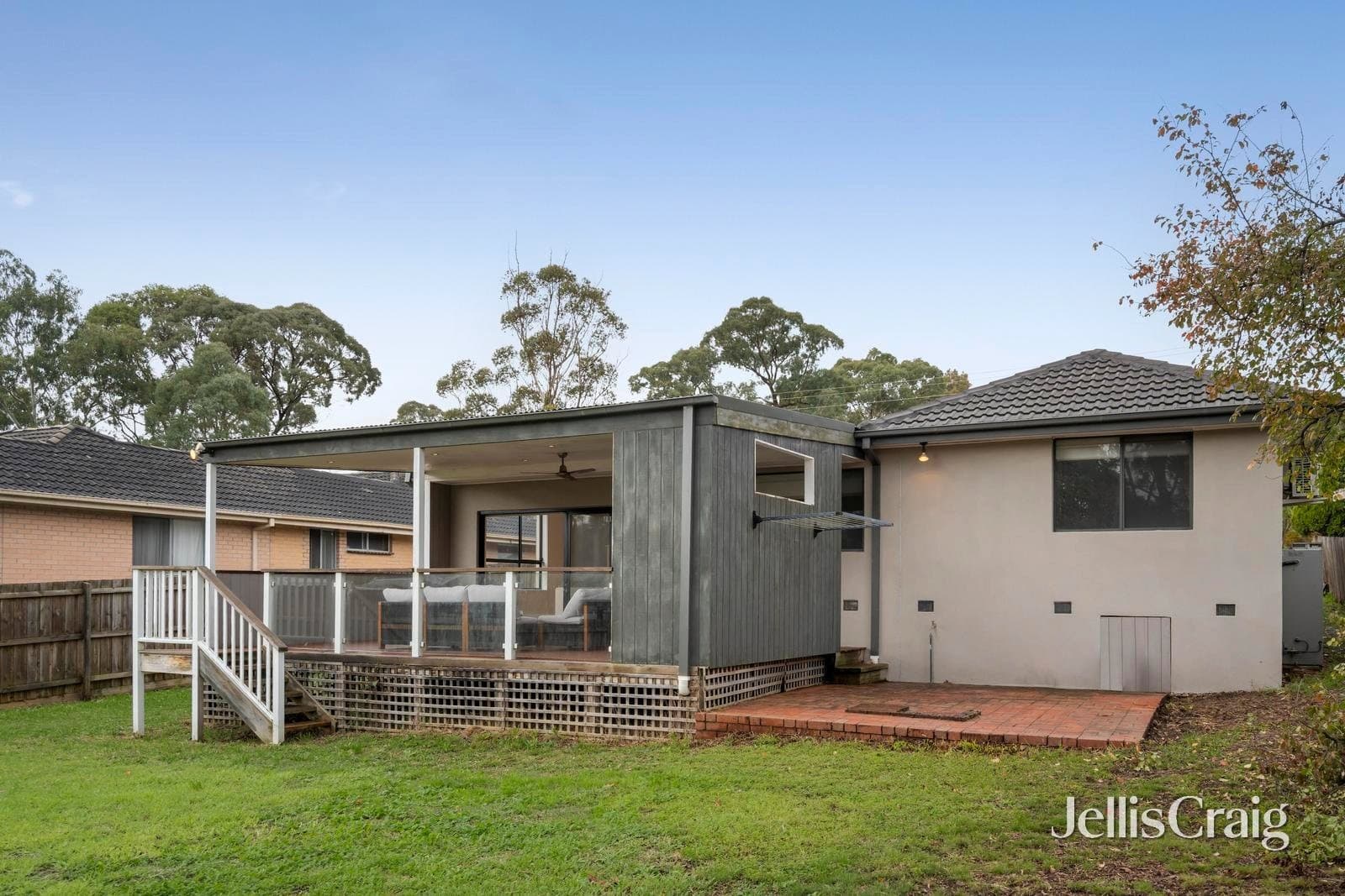 11 Bambra Street, Croydon, Croydon - Image 1