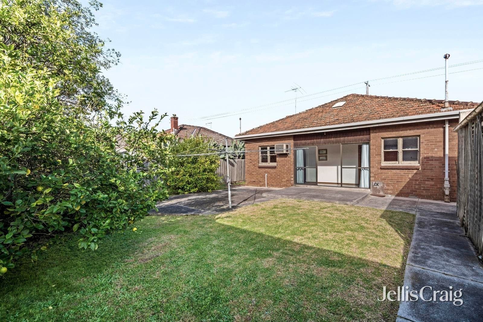 423 Moreland Road, Pascoe Vale South, Pascoe Vale South - Image 1