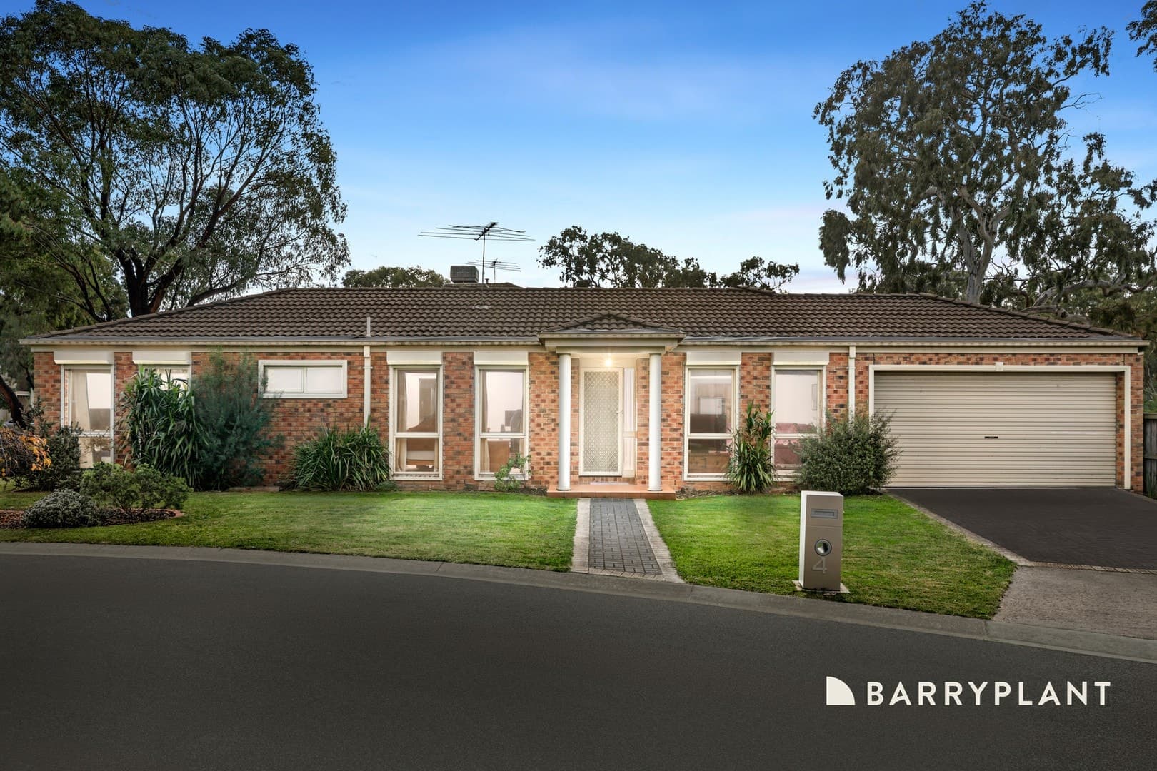 4 Poppy DriveSouth Morang, vic 3752, South Morang - Image 1