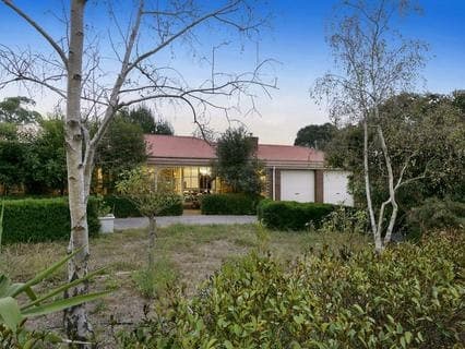 1 Elaine Court, Somerville - Image 1
