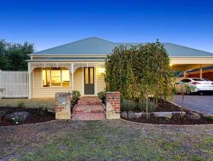21 Galilee Court, Mount Martha - Image 1