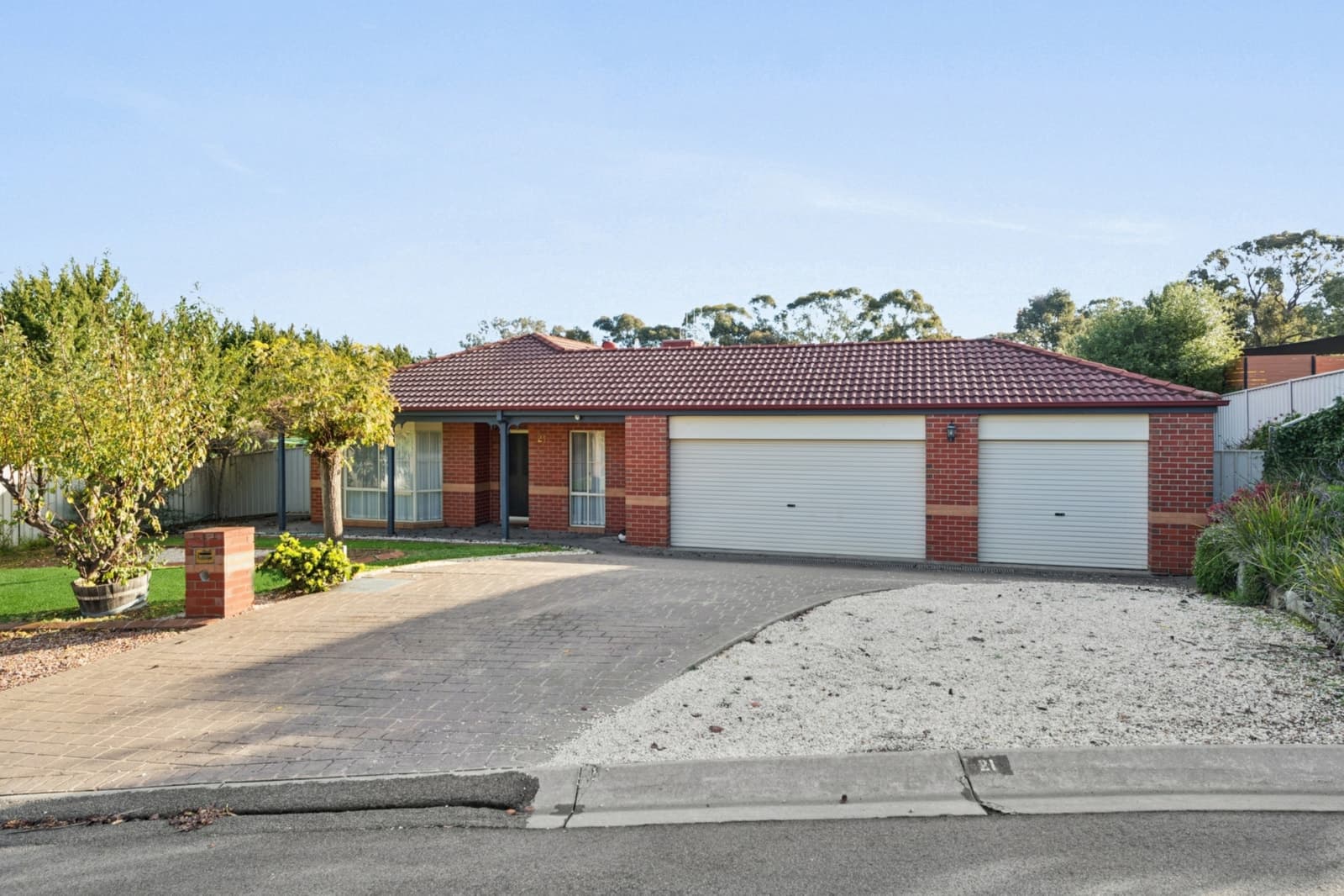21 Gondolier Terrace, GOLDEN SQUARE, Golden Square - Image 1
