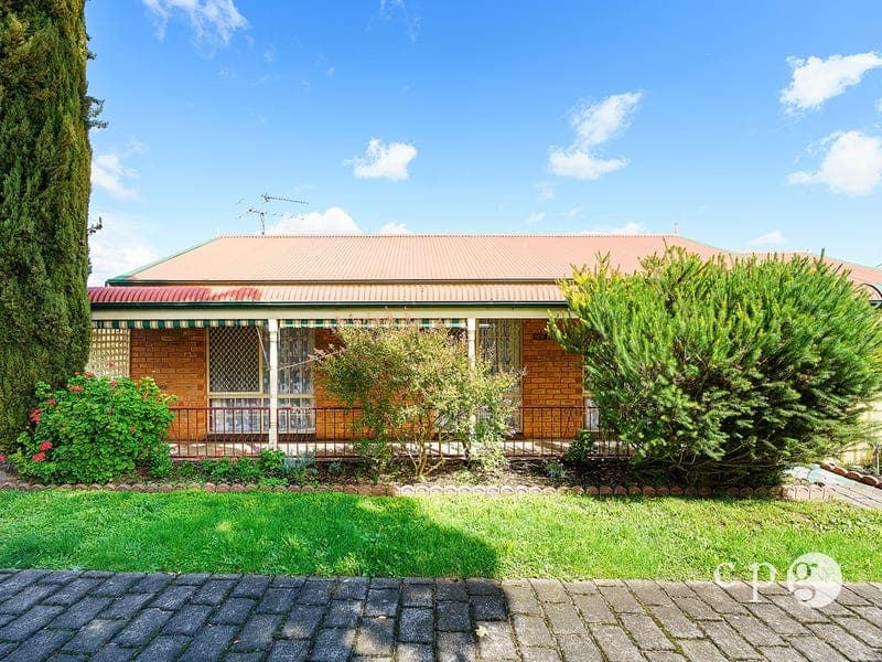 2/4 Union Street, CASTLEMAINE, VIC 3450, Castlemaine - Image 1