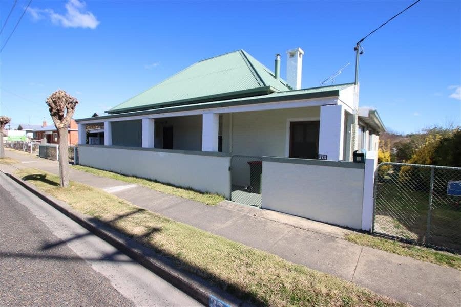 374 Rouse Street, Tenterfield NSW 2372, Tenterfield - Image 1