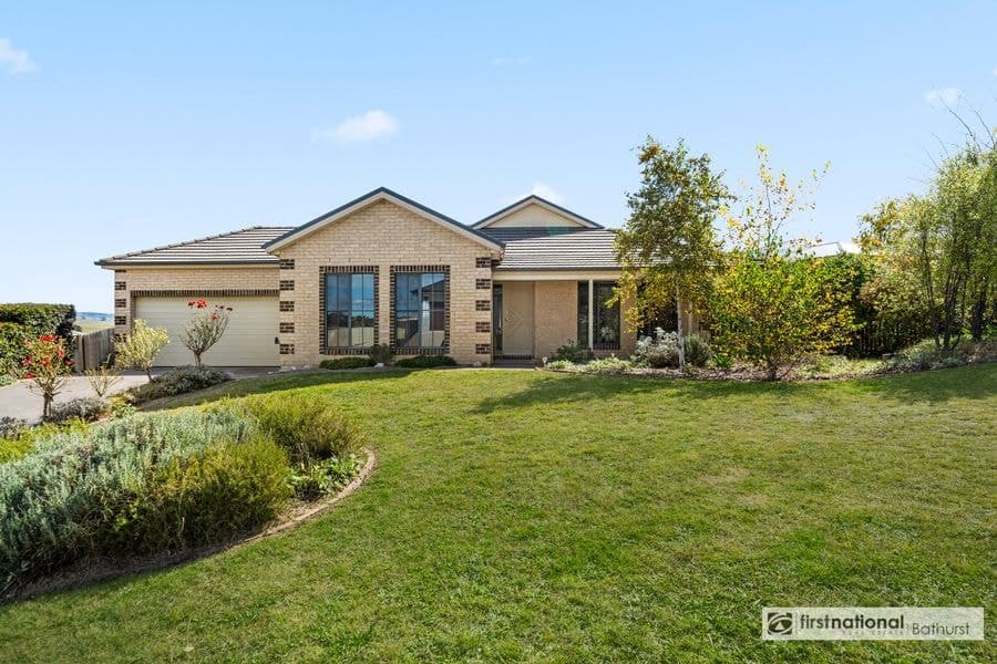 4 Shackleton Close, Windradyne NSW 2795, Windradyne - Image 1