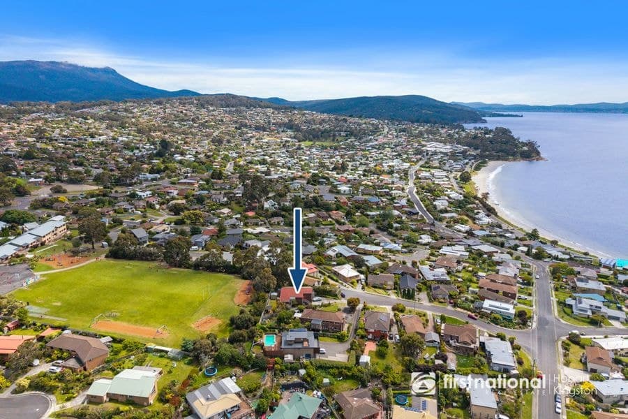 2/11 Kulgoa Place, Blackmans Bay TAS 7052, Blackmans Bay - Image 1