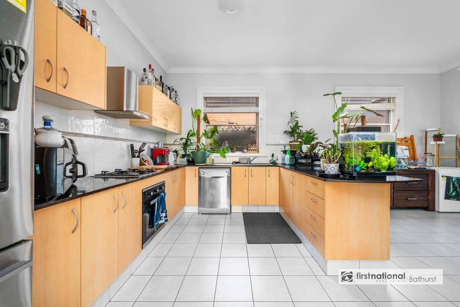 212 Rankin Street, Bathurst NSW 2795, Bathurst - Image 1