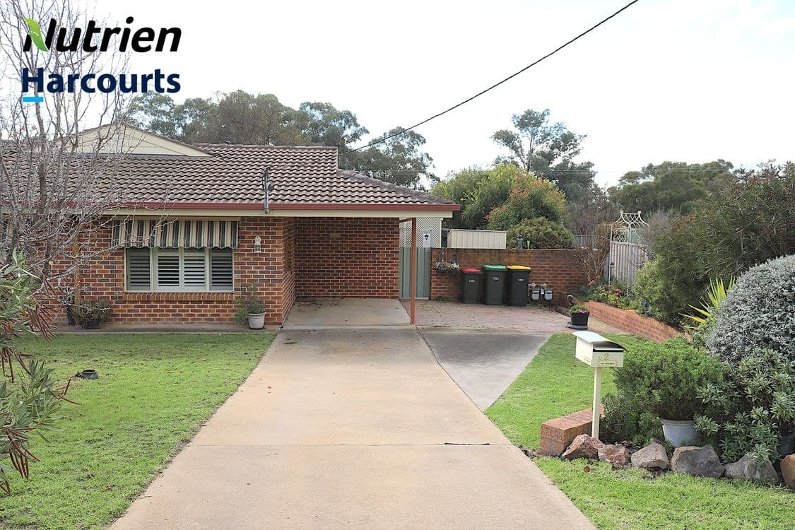 2/133 Hurley Street, COOTAMUNDRA, NSW 2590, Cootamundra - Image 1