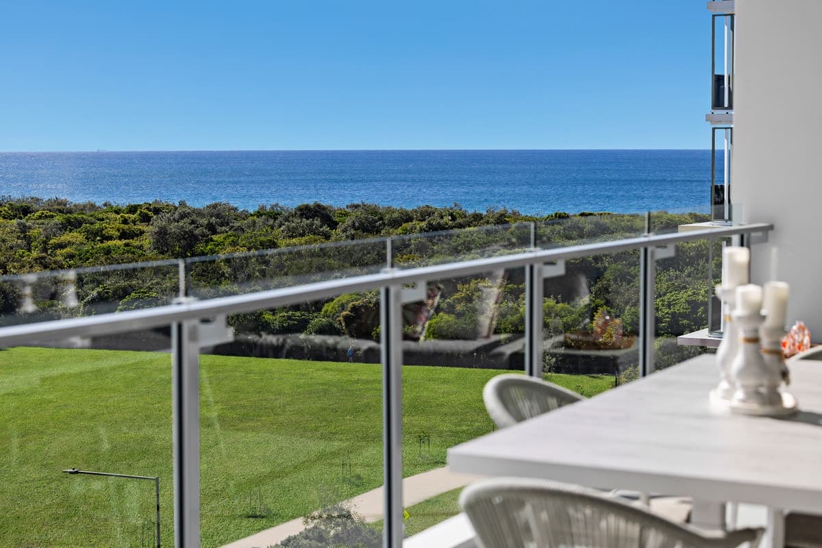 1701 Azzure/19 Kombi Street, Bokarina - Image 1