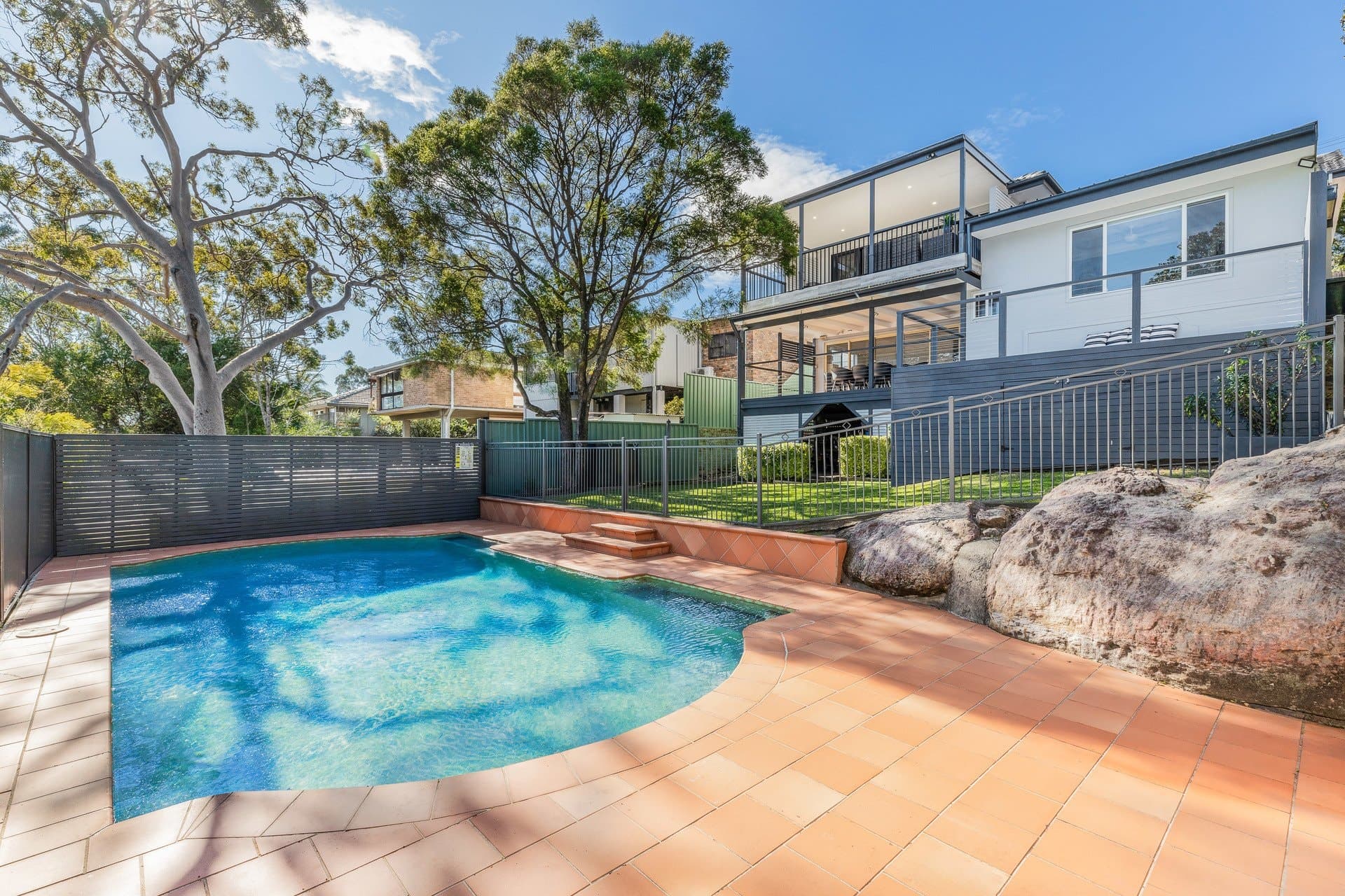 5 Dents Place, Gymea Bay - Image 1