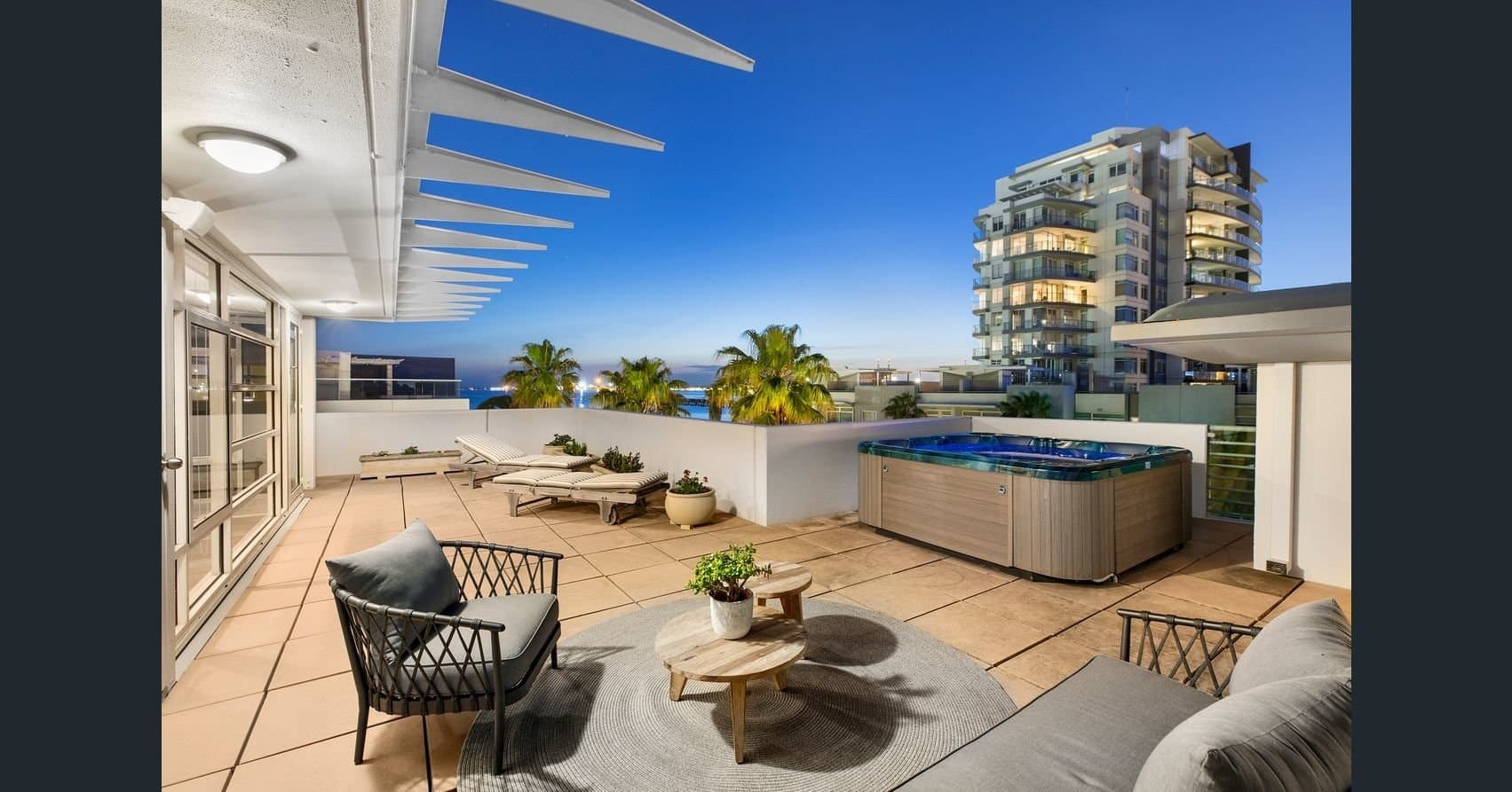 125 Beach Street, Port Melbourne, Port Melbourne - Image 1